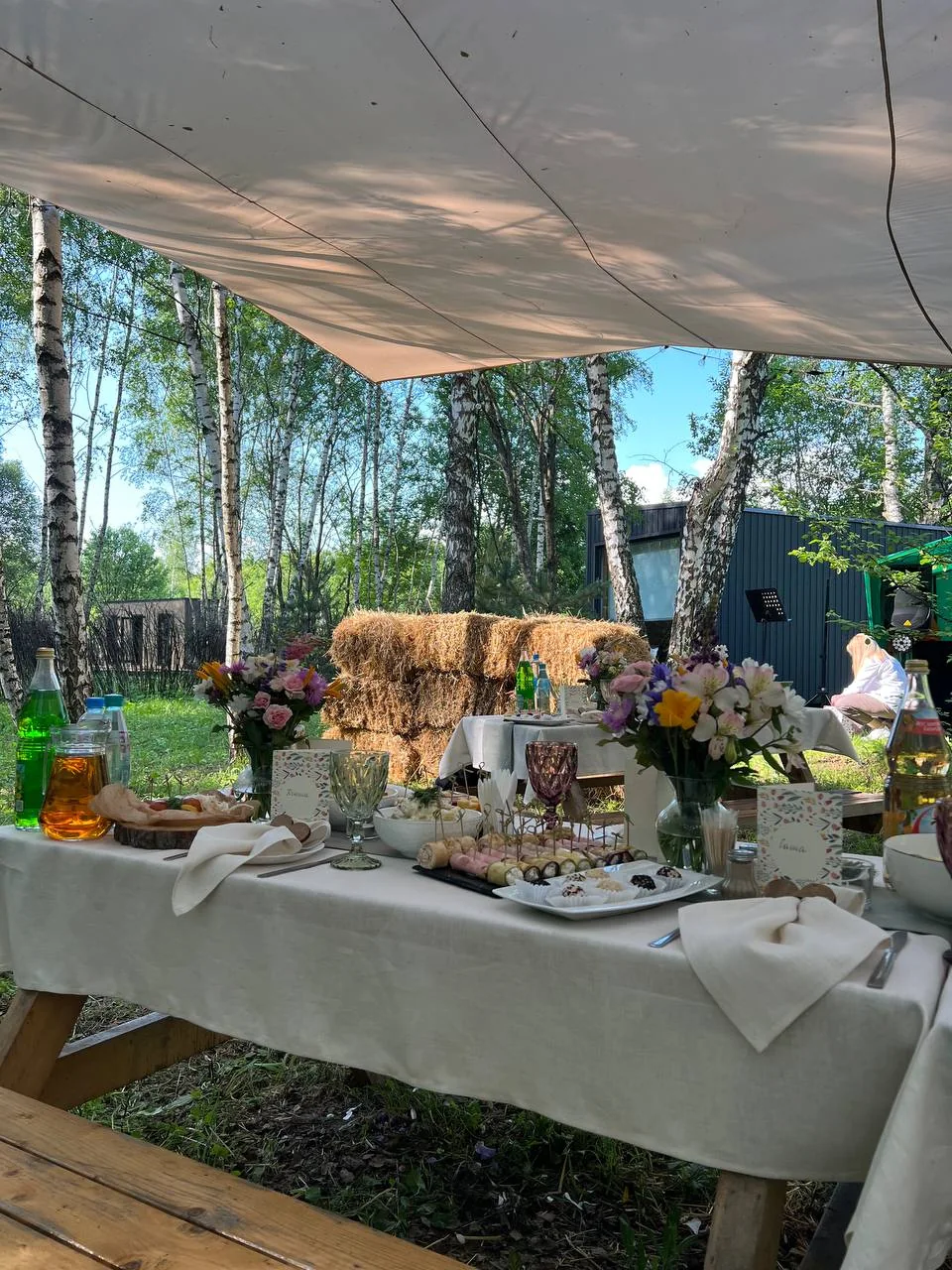 Сервировка Catering Group Russia для выездного мероприятия